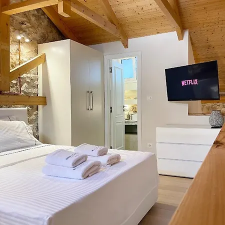 Blue Domino Luxury City Villa Patras Zewnętrze zdjęcie